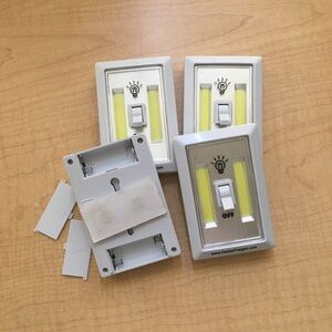 LP Bundle 4 Wireless Light Switch Lumen Night Lights Battery-Powered